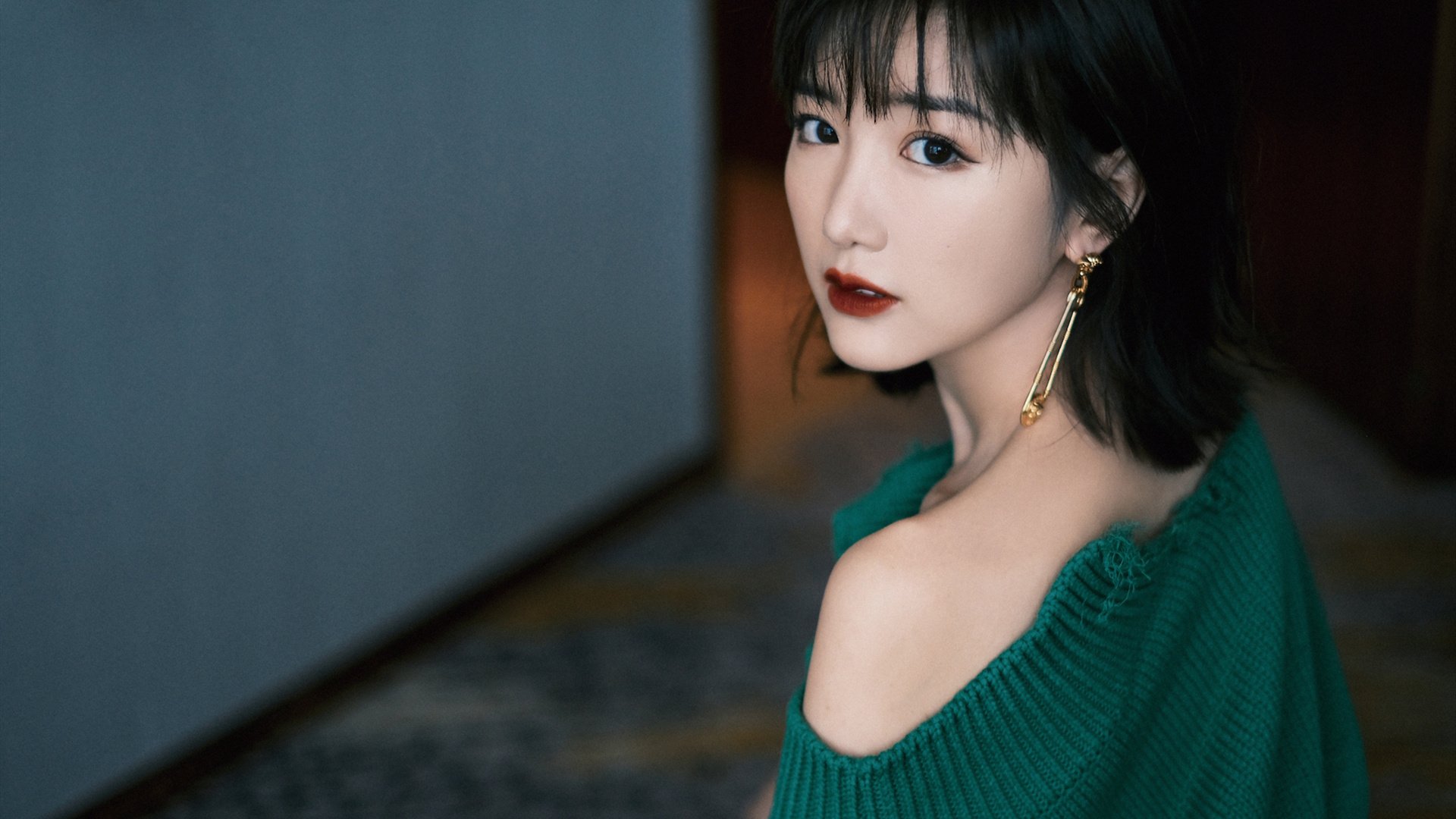 爱游戏网页版-中国男篮锋线组合崭露头角 攻防兼备引关注，中国男篮中峰